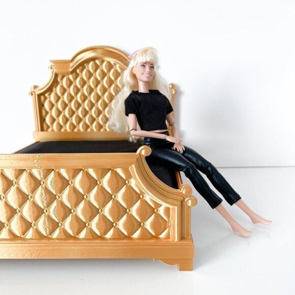 Gold 1:6 Scale Tufted Chesterfield Bed for Barbie Integrity 12" Fashion Doll - Picture 1 of 7